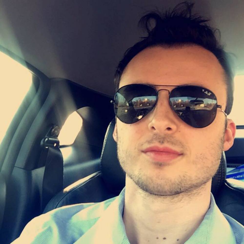 Meet your Posher, Evan